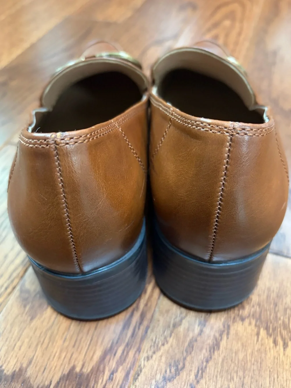 Naturalizer Natesa loafers brown tan gold buckle size 9